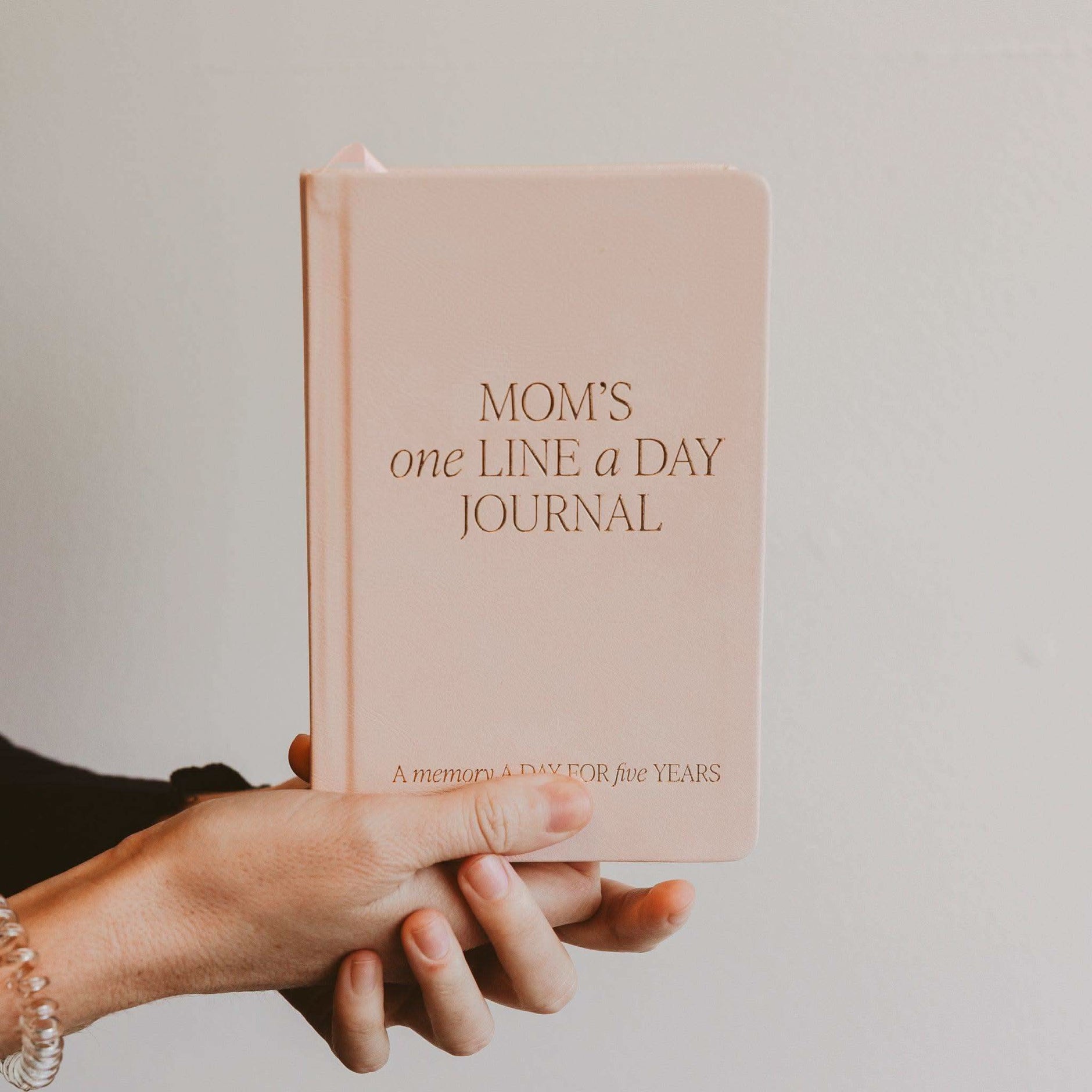 Mom's One Line A Day Leather Journal - SwagglyLife Home & Fashion